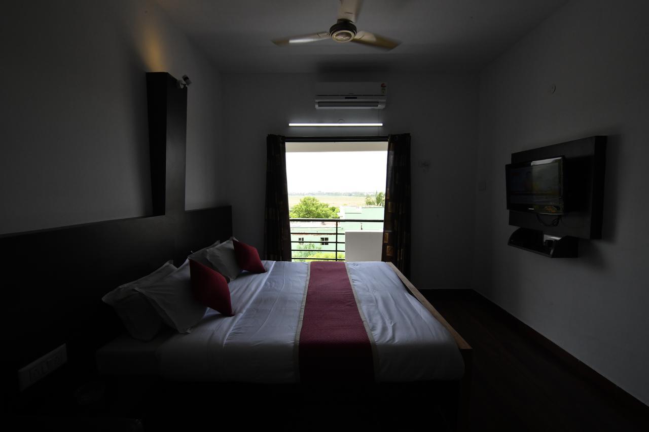 Lake View Hotel Madurai Eksteriør bilde